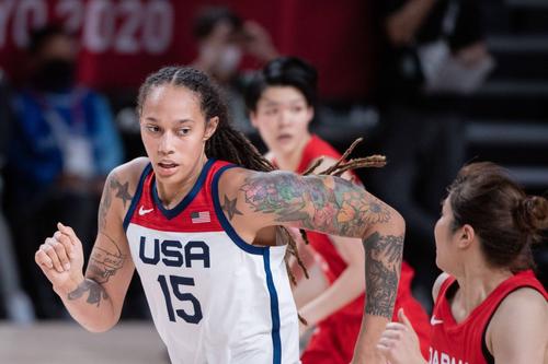 Situația baschetbalistei Brittney Griner (31 ani), americanca arestată în Rusia, i-a înfuriat pe oficialii americani, care s-au revoltat și cer eliberarea ei.