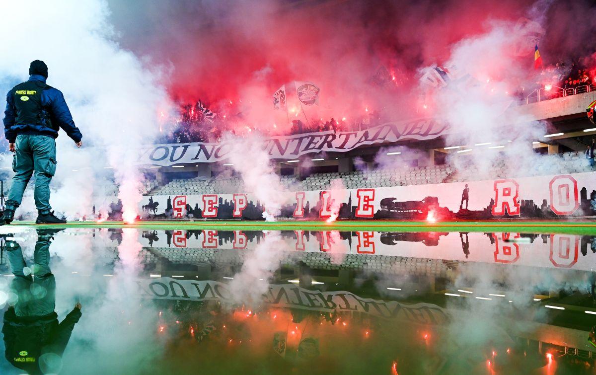 Rivalitatea CFR Cluj - U Cluj, în imagini » Fotografii spectaculoase de la derby-urile dintre „feroviari” și „Șepcile Roșii”