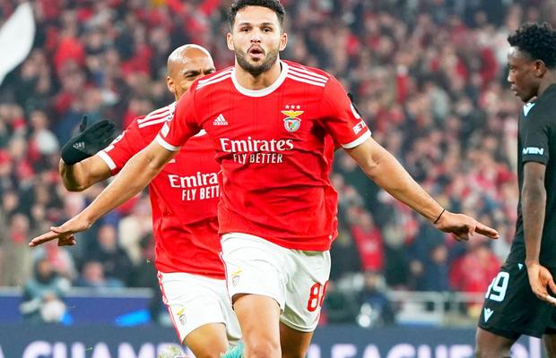 Pe cine vrea Real Madrid pentru a-i succeda lui Benzema + Ce clauză are atacantul portughez urmărit