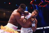 Anthony Joshua l-a nimicit pe Francis Ngannou în runda a doua a meciului din Arabia Saudită