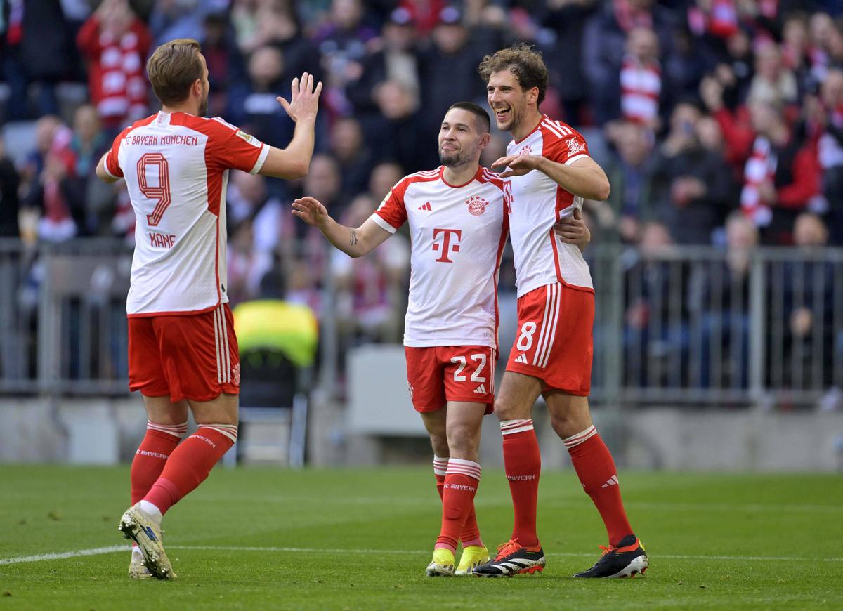 Show în Bundesliga: 9 goluri în Bayern Munchen - Mainz » Kane a scris istorie