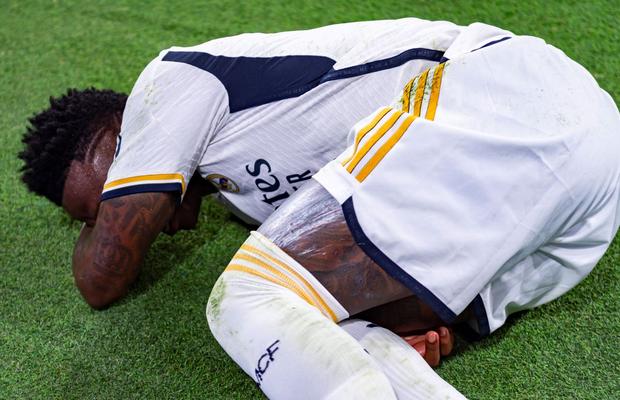 Carlo Ancelotti se revoltă: „Nu am mai văzut niciodată în viața mea un jucător mai persecutat decât el”