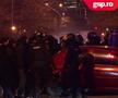 Mașina luată cu asalt în apropierea stadionului