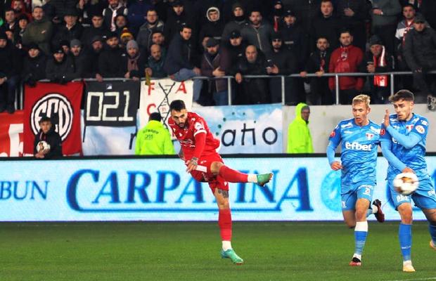 Ce s-a schimbat la Dinamo? „Câinii” dau din casă: „El a adus acest lucru”