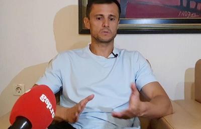 Andrei Nicolescu îi ironizează pe ultrașii de la CSA Steaua: „Nu au unde să se bucure și distrug alte evenimente”