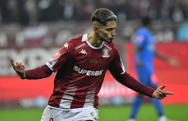 Legiunea kosovară a Rapidului s-a distrat cu liderul! FCSB, umilită chiar în propria casă » Clasamentul ACUM
