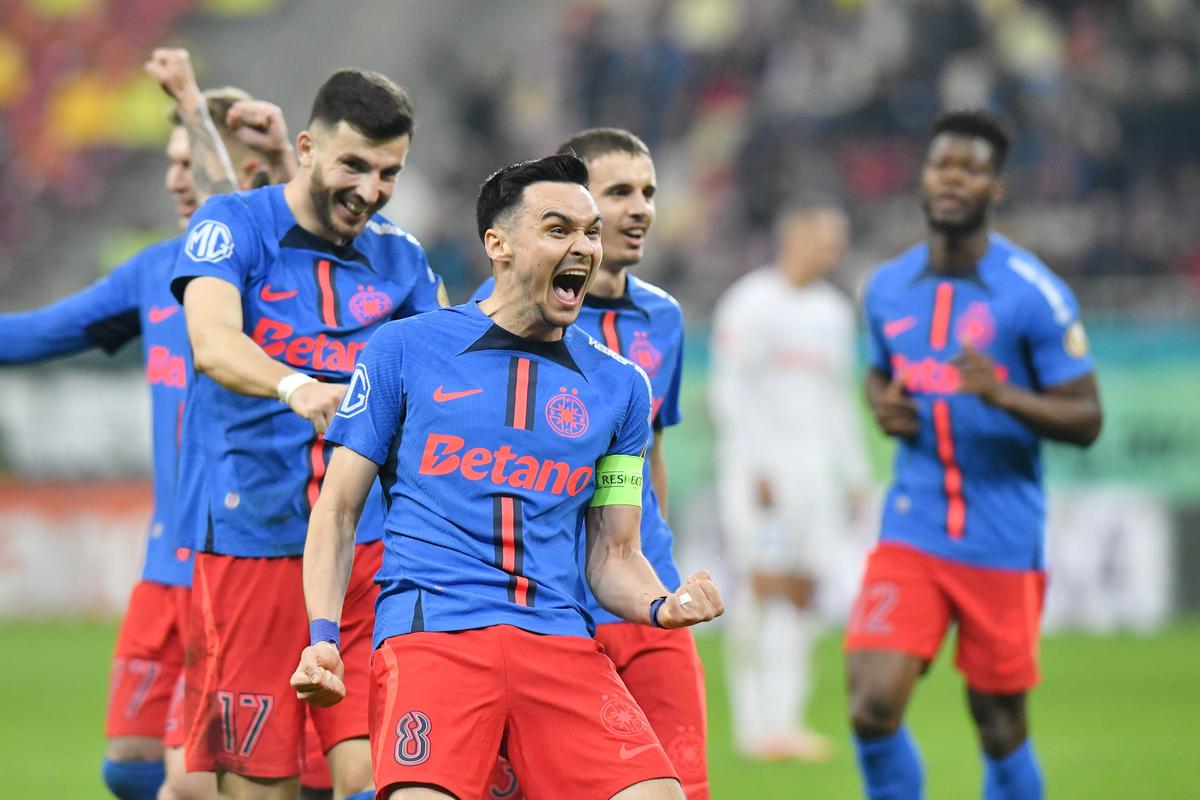 FCSB - Universitatea Craiova, imagini din prima repriză