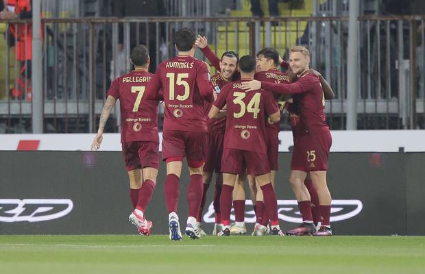 De pe locul 13 în noiembrie, AS Roma și-a prelungit seria de invincibilitate din 2025 și s-a apropiat de locurile europene