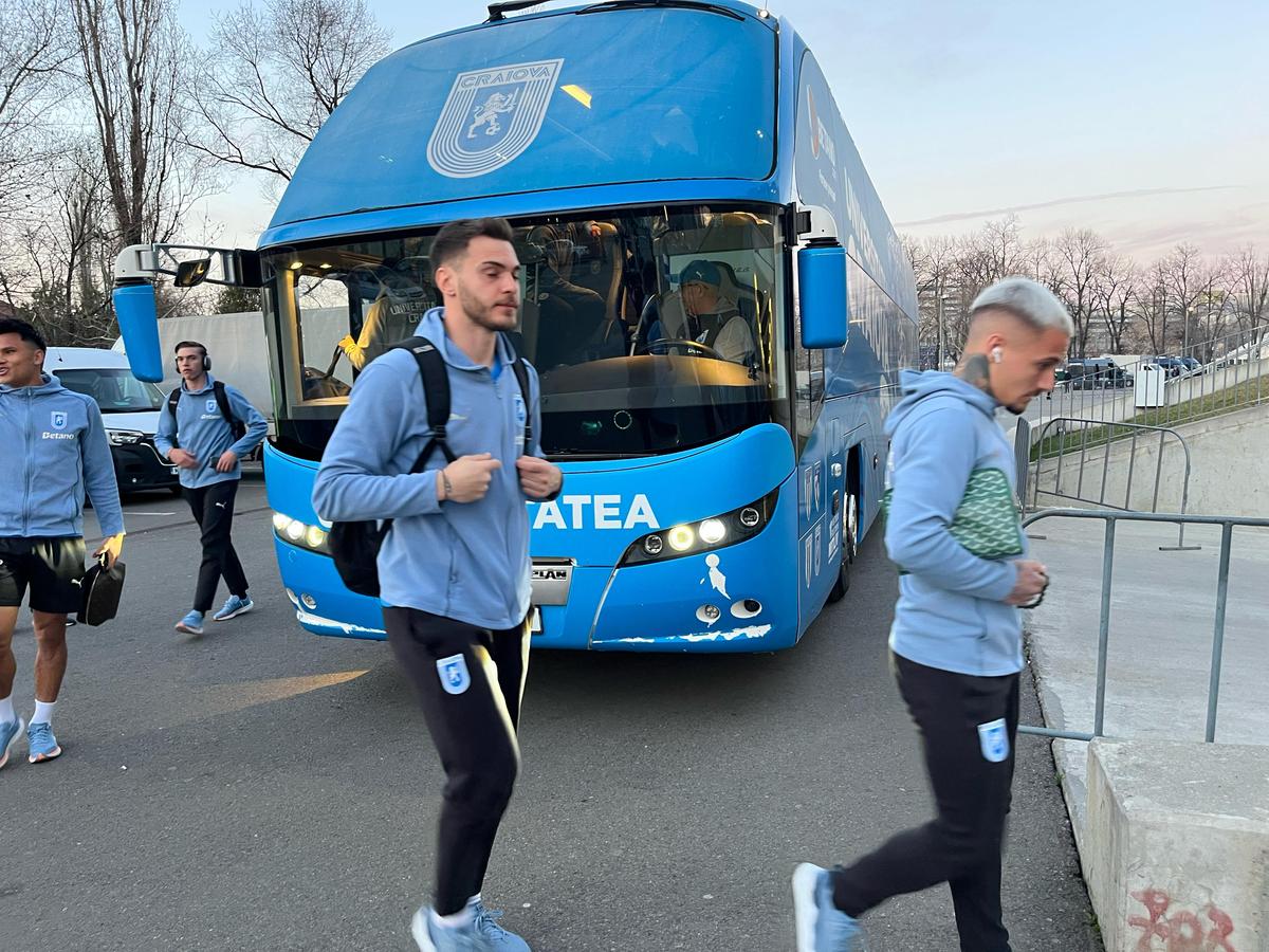 FCSB - Craiova, înainte de meci