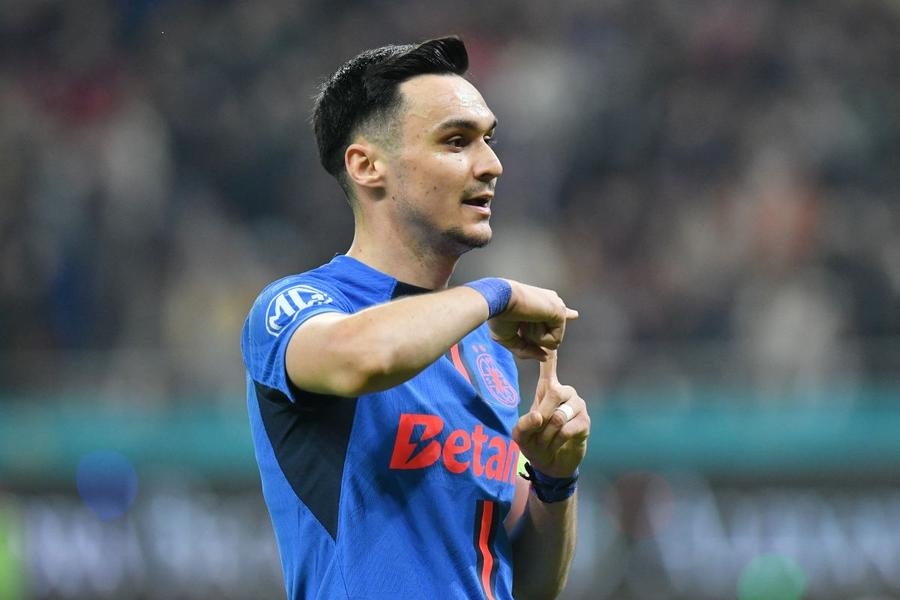 Adrian Șut. FOTO: Cristi Preda (GSP) „I'm a boss, I call the shots” » Adrian Șut, cheia de boltă la FCSB! Cifre impresionante și un paradox în joc: profil defensiv, dar e excelent în alt parametru