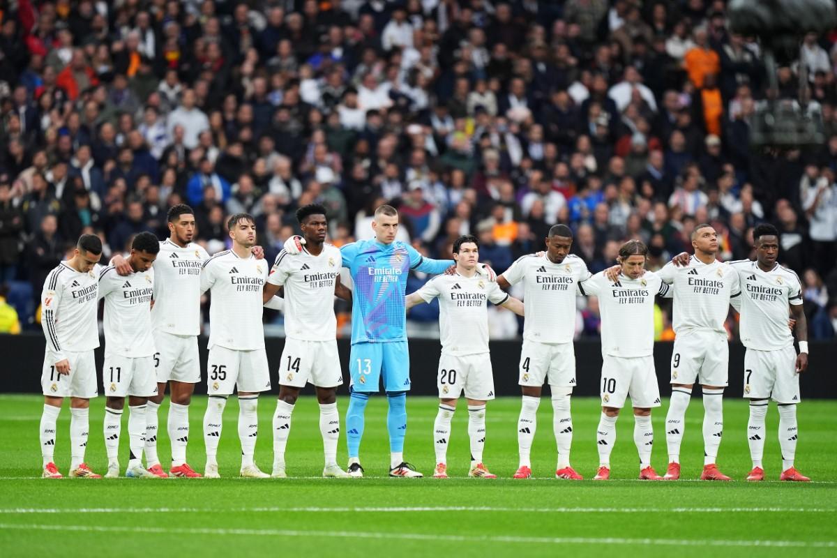 Real Madrid - Rayo Vallecano 2-1 » Mbappe și Vinicius au egalat-o pe Barcelona. Cum s-a descurcat Rațiu în examenul de pe „Bernabeu”