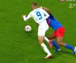 Siyabonga Ngezana, fault asupra lui Safira în FCSB - Universitatea Craiova