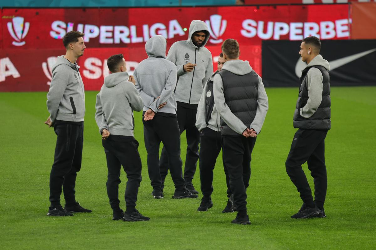FCSB - Craiova, imagini din stadion înainte de meci