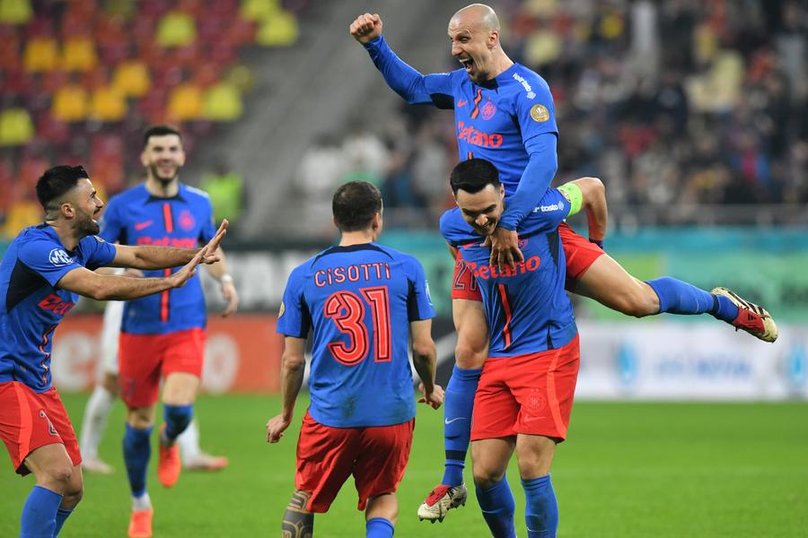 FCSB a învins-o cu 1-0 pe Universitatea Craiova și începe play-off-ul de pe prima poziție / foto: Cristi Preda (GSP) FCSB e campioană de la vestiare