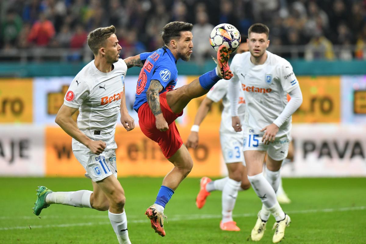 FCSB - Universitatea Craiova, imagini din prima repriză