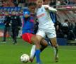 FCSB - Craiova 1-0. Ngezana ar fi trebuit eliminat încă din prima repriză, spre disperarea lui Cârțu » Reacție suburbană a olteanului