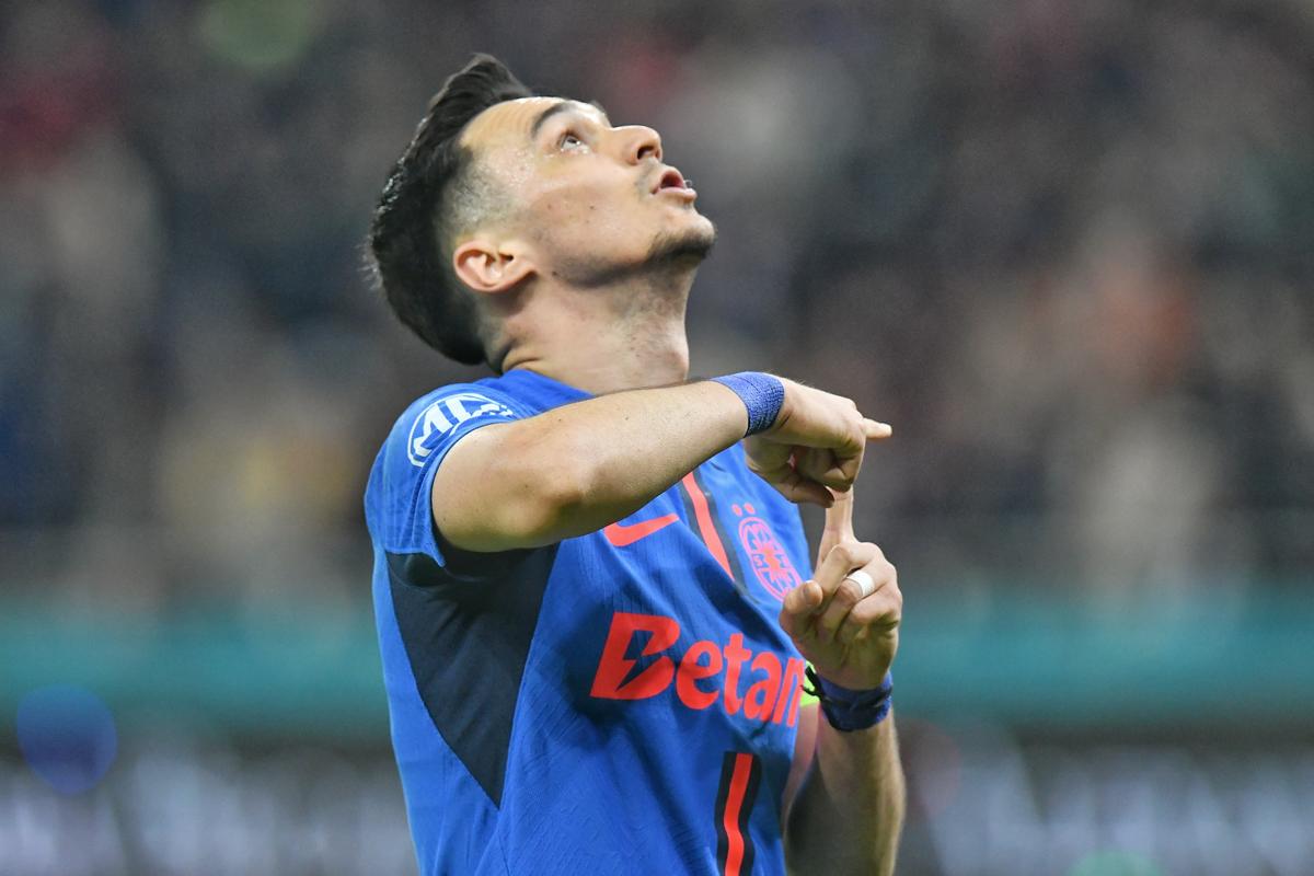 FCSB - Universitatea Craiova, imagini din prima repriză