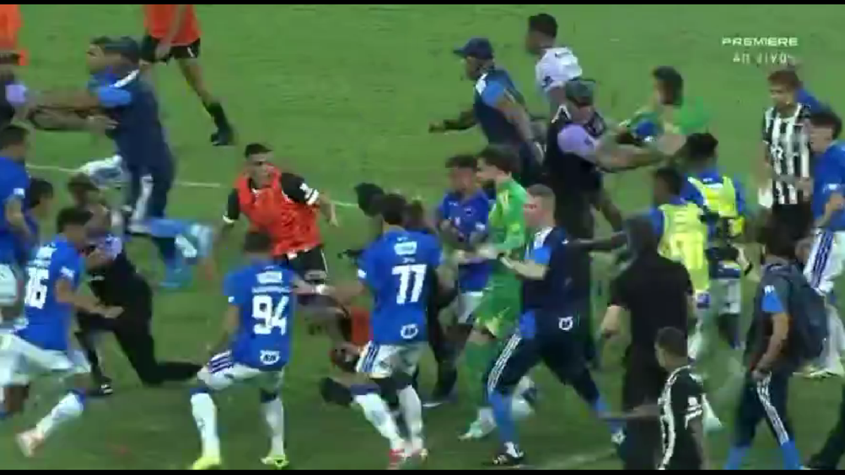 Bătaia din Cruzeiro - Atletico Mineiro