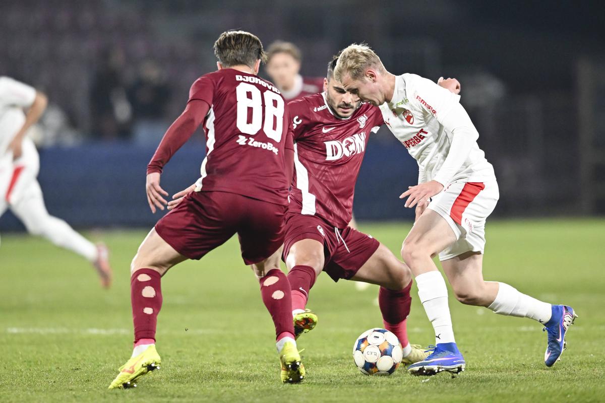 CFR Cluj - Dinamo, etapa 30 din Superliga