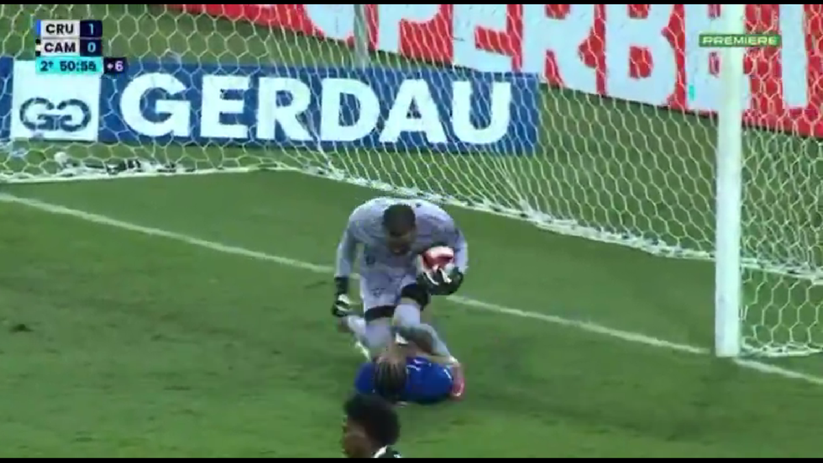 Bătaia din Cruzeiro - Atletico Mineiro