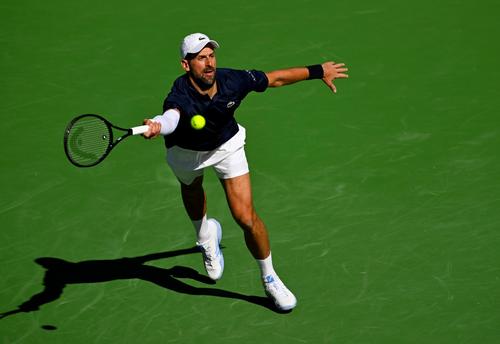 Novak Djokovic în acșiune la Indian Wells FOTO Imago Images