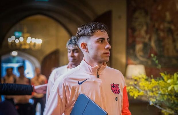Barcelona, ca în filmele cu Harry Potter » Cum arată hotelul din Anglia unde este cazată