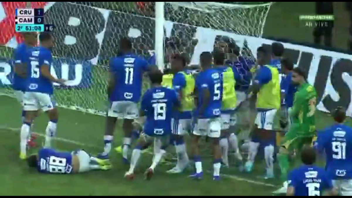 Bătaia din Cruzeiro - Atletico Mineiro