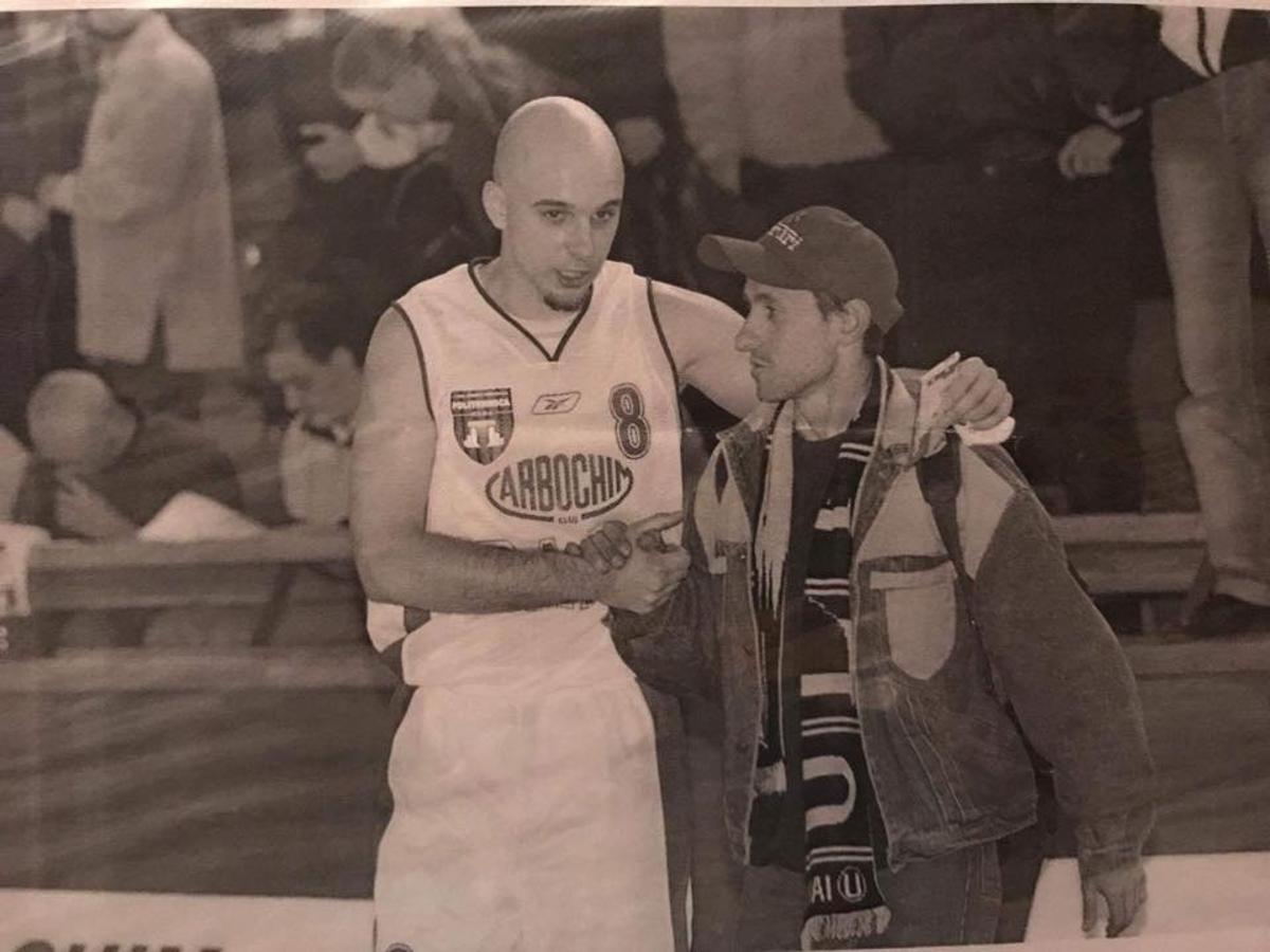 „GSP? Cumpăram pe vremuri teancuri de ziare” » După 20 de ani, primul străin din istoria clubului a asistat la U-BT – Steaua Roșie: „Îmi doresc din suflet să ajungă în Euroligă”