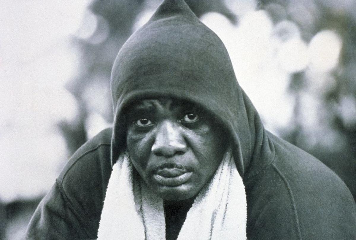 Sonny Liston, executat de Mafie? Box, înțepături de seringă, o dansatoare de cabaret și afirmații șocante: „Tatăl meu a fost acolo la crimă”