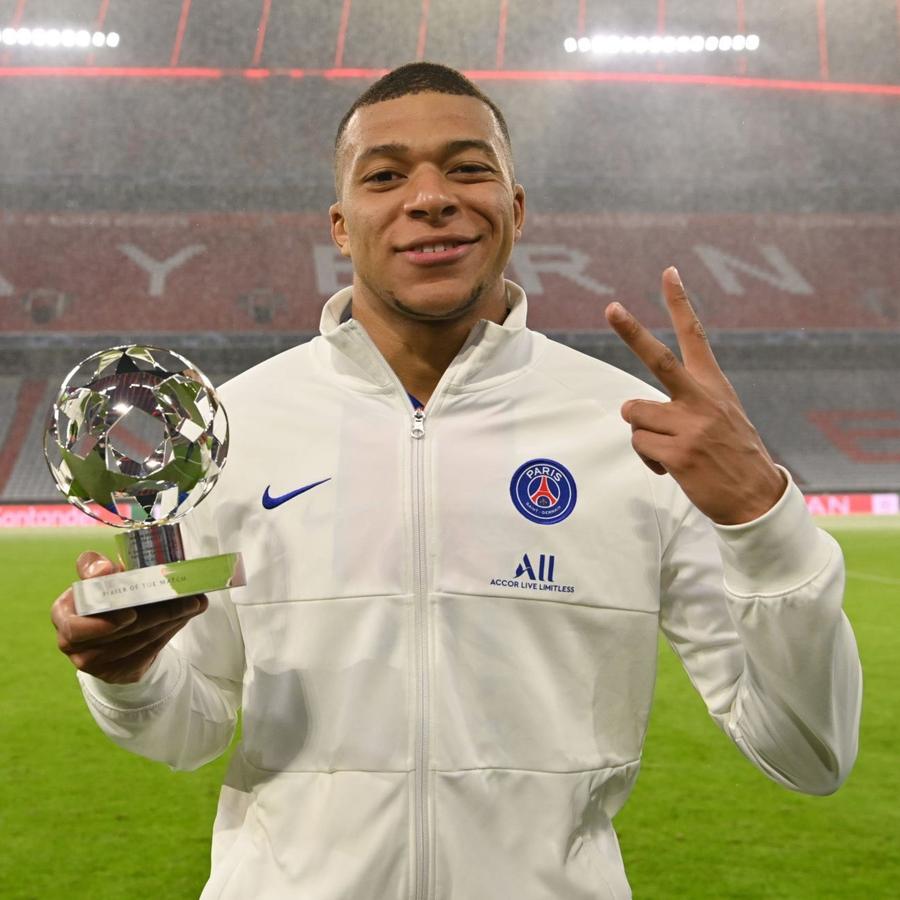 FIFA 21 Champions League Team » Ce jucători pot avea carduri speciale după meciurile din Liga Campionilor! Ronaldo și Messi pot rata upgrade-ul