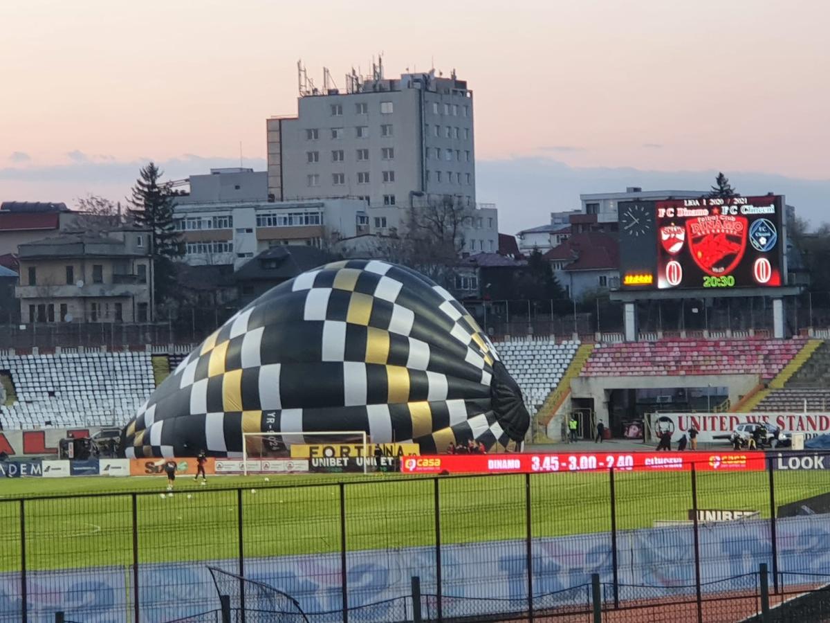 Suporterii lui Dinamo scriu istorie » Moment excepțional la meciul cu Clinceni: „Nu s-a mai văzut niciodată pe vreun stadion!”
