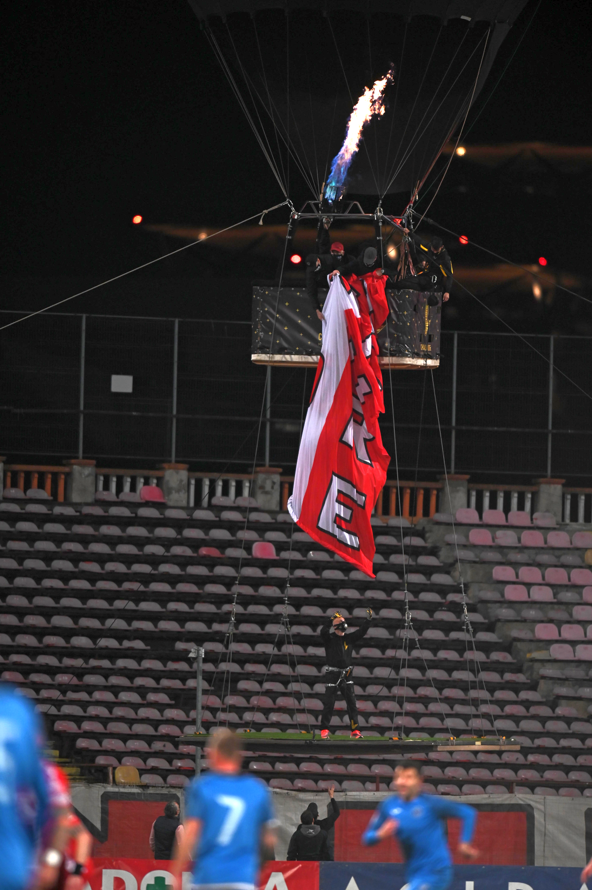 PCH nu-l iartă pe Ricardo Grigore: „Te-au vândut oamenii pentru două ciorbe! Cum să dai banii din alocații ca să-ți cânte «Babanu»?”