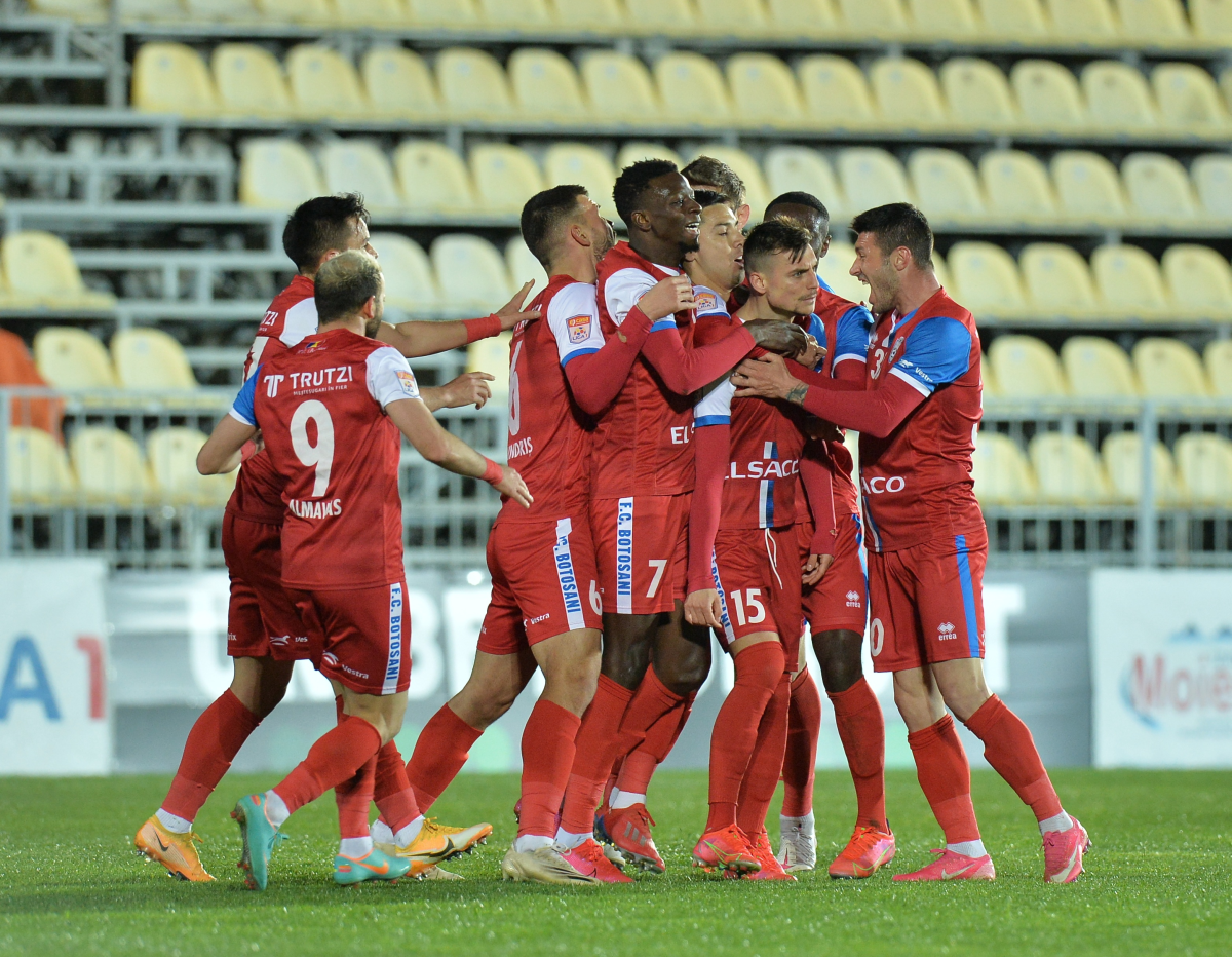 Marius Croitoru, enervat după ce a fost întrebat de meciurile cu FCSB: „Numai niște oameni proști se pot gândi la asta”