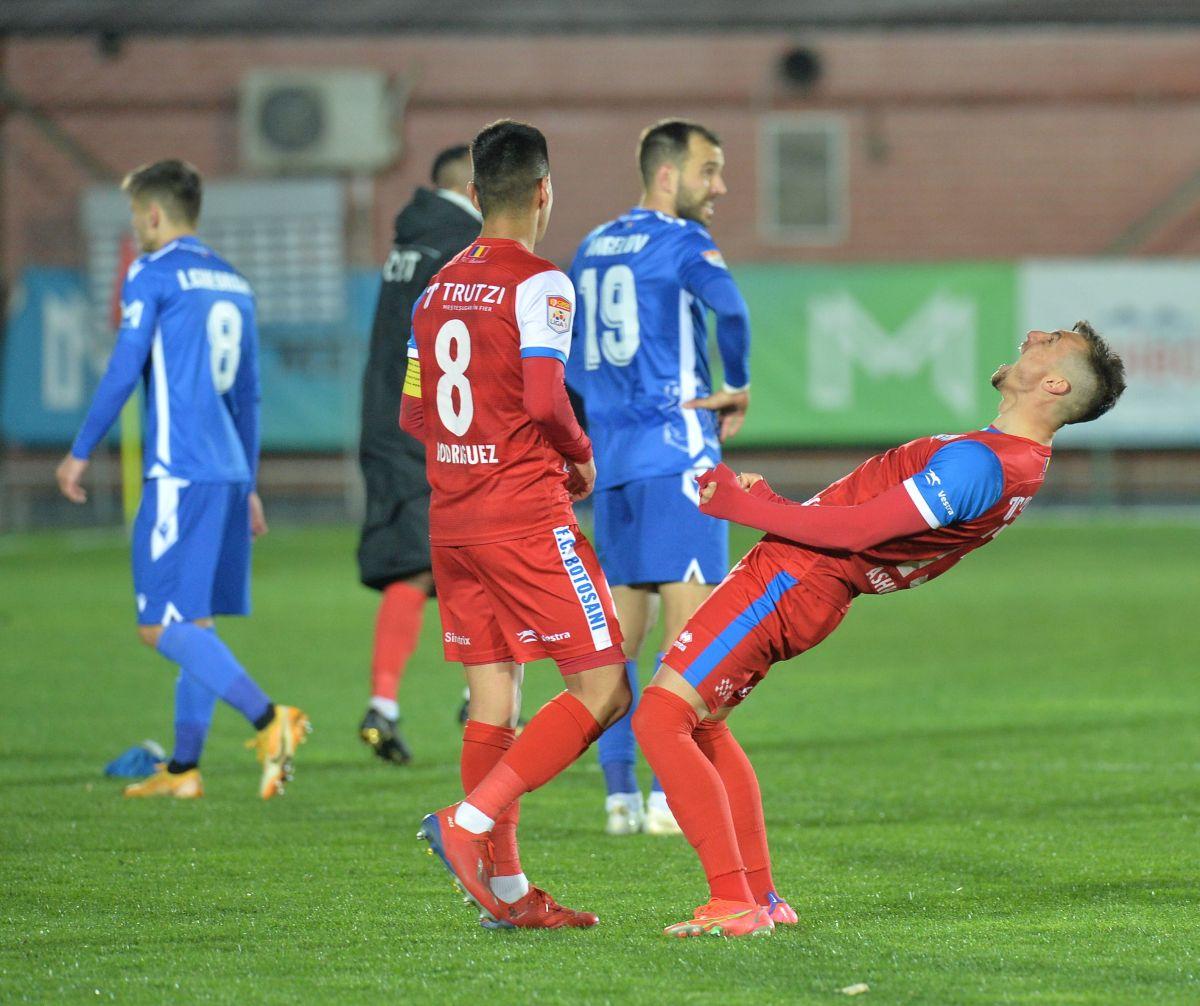 Marius Croitoru, enervat după ce a fost întrebat de meciurile cu FCSB: „Numai niște oameni proști se pot gândi la asta”