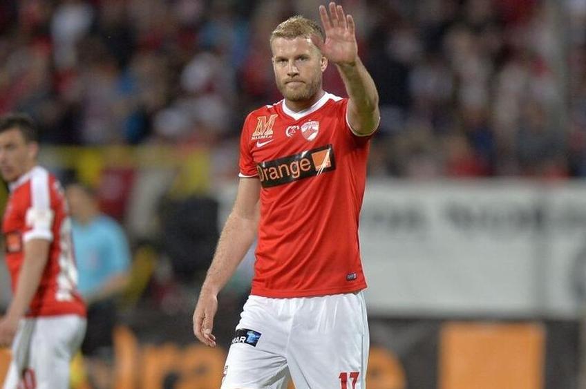 Adam Nemec (35 de ani) a părăsit cantonamentul lui Dinamo înaintea eșecului cu Academica Clinceni, scor 1-3, din cauza unor probleme personale. Situația atacantului este însă una delicată.