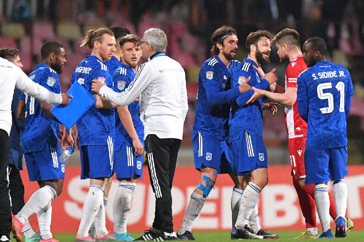 Speriați de retrogradare, fanii lui Dinamo propun o măsură disperată: ce le-au cerut șefilor pentru meciurile de baraj