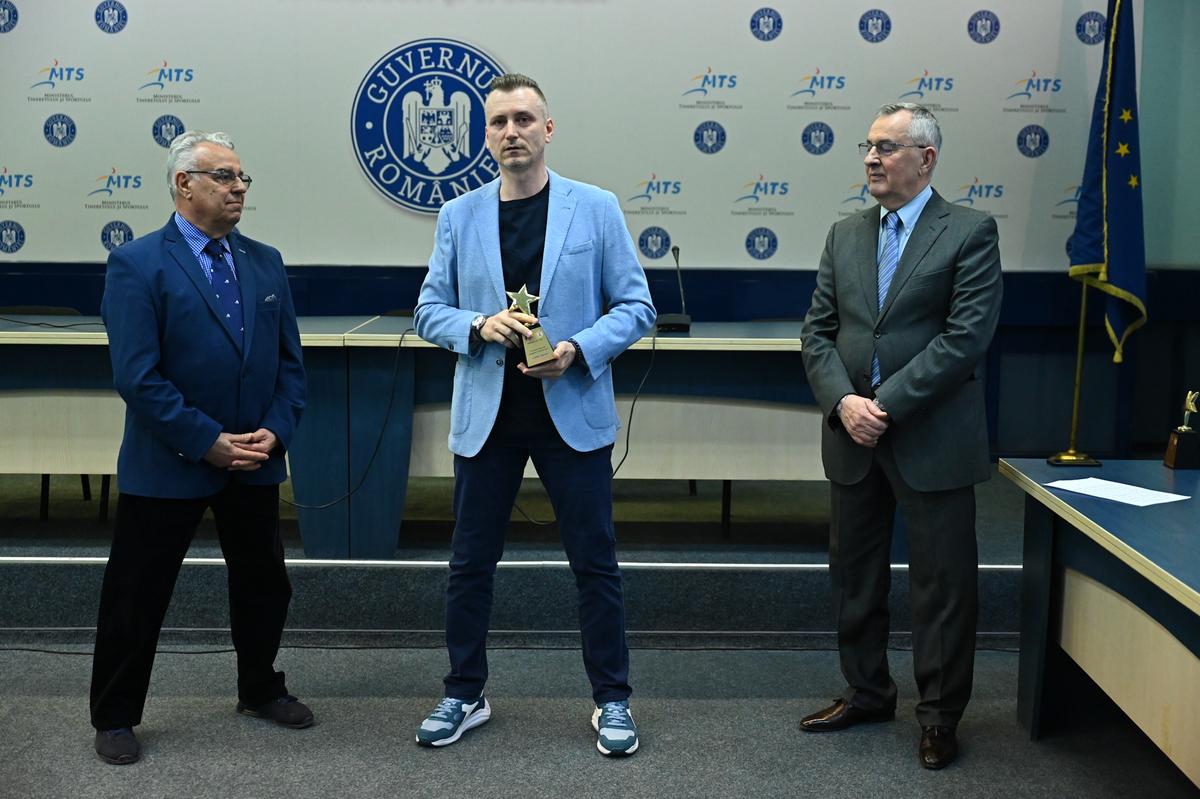 Hattrick GSP » Asociația Presei Sportive din România și-a decernat premiile: Ovidiu Ioanițoaia, Cătălin Țepelin și Radu Cosașu, laureații Gazetei