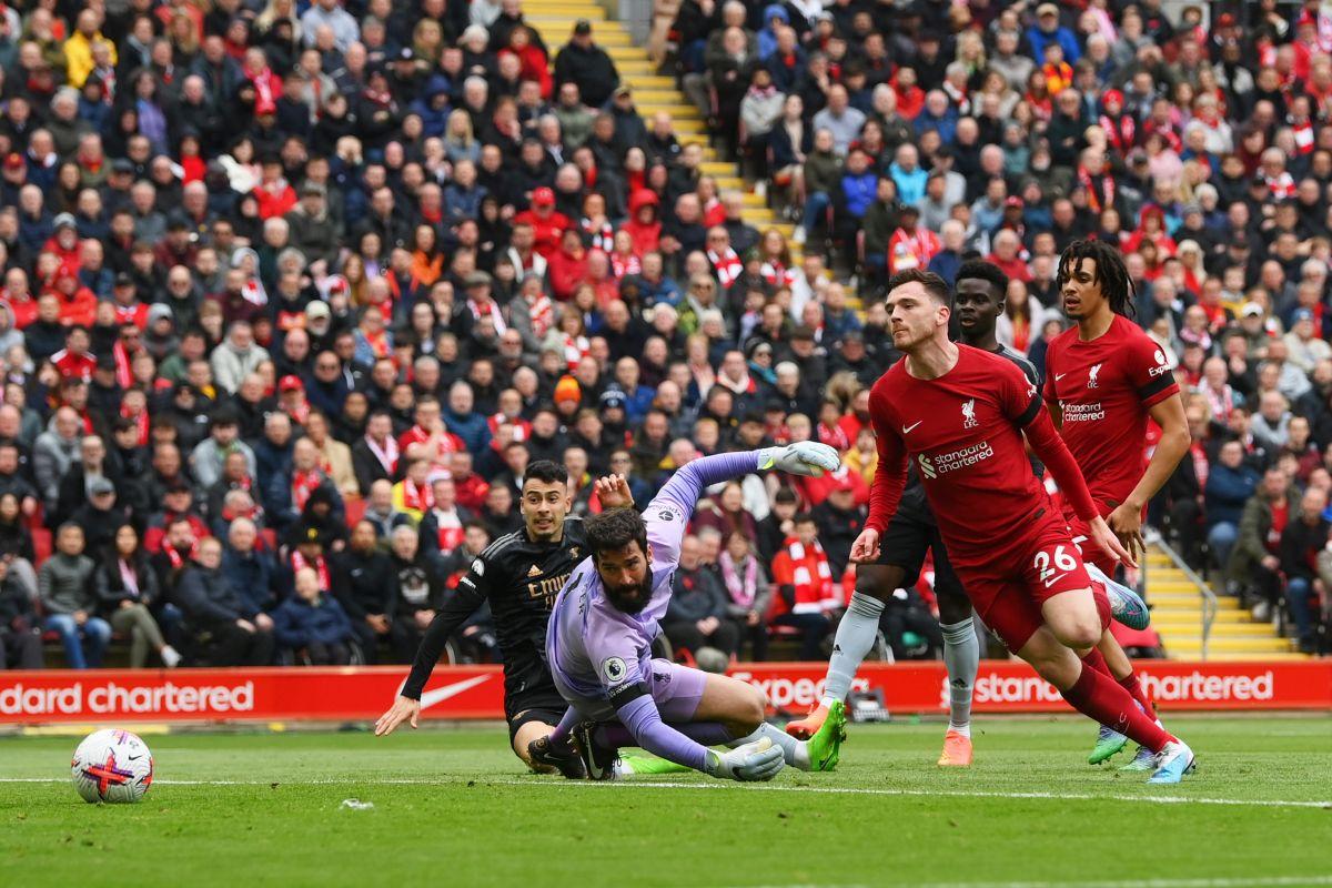 Liverpool - Arsenal 2-2 » Egal pentru City și Guardiola! Spectacol TOTAL pe Anfield, în derby-ul etapei