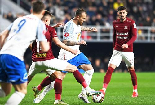 Denis Alibec în Rapid - Farul, foto: Imago