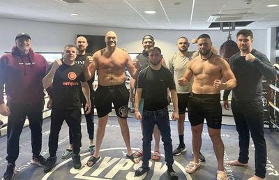 De asta a căzut lupta istorică dintre Tyson Fury și Oleksandr Usyk? Imaginea care „a activat” internetul
