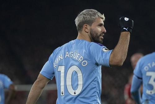 Fostul atacant Kun Aguero (35 de ani) a pariat 10.000 de dolari pe meciul Real Madrid - Manchester City, manșa tur din „sferturile” Ligii Campionilor.