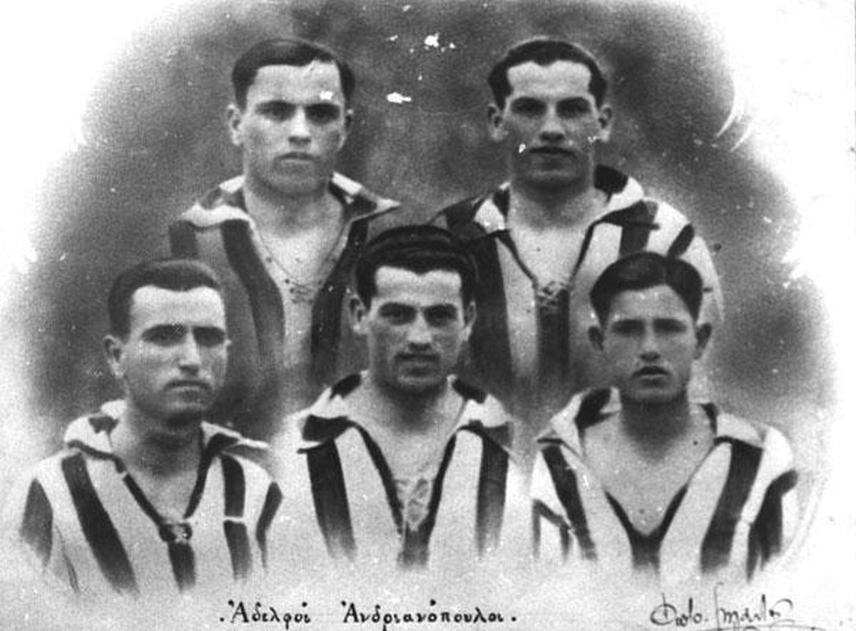Rivalitatea Panathinaikos Atena - Olympiacos Pireu s-a declanșat în România