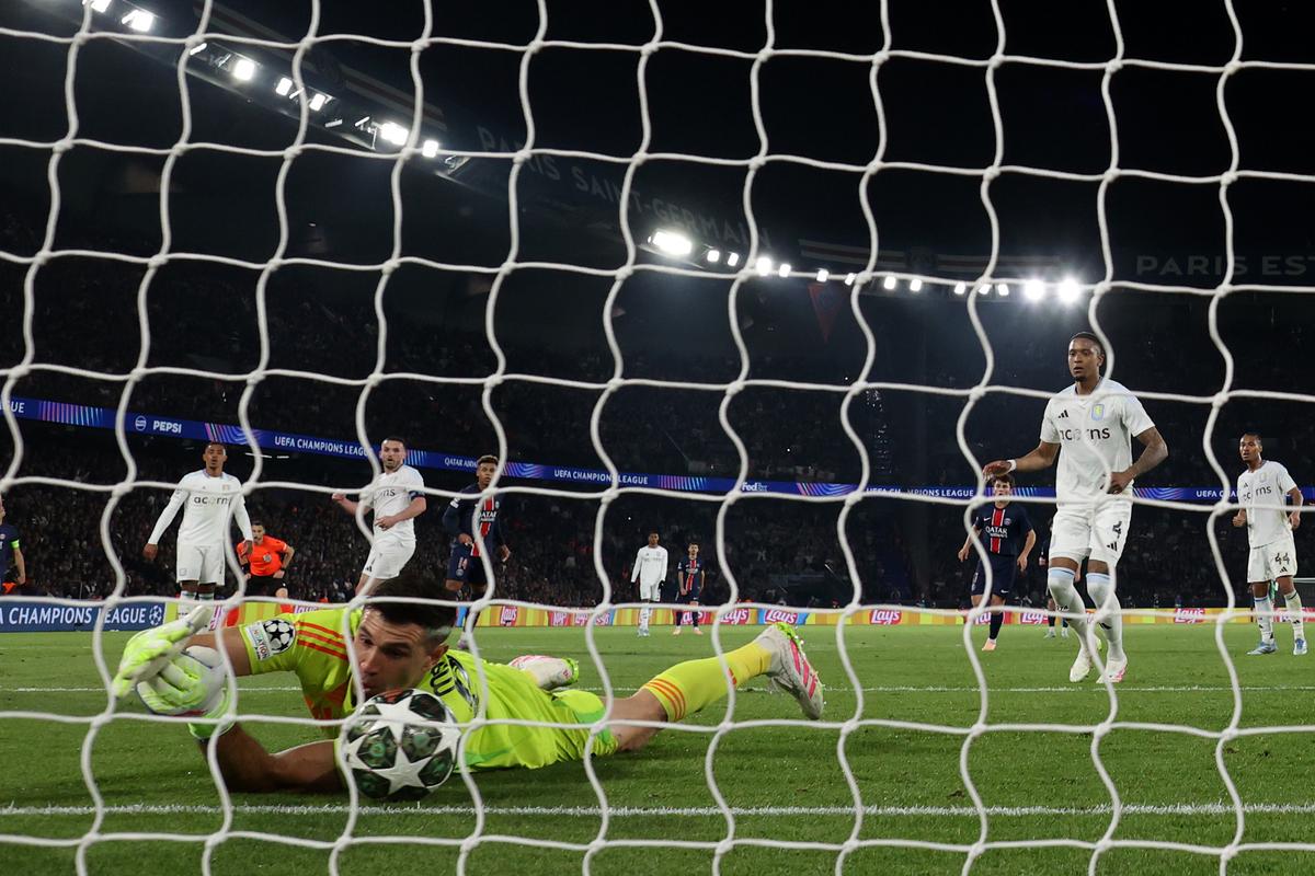 PSG, cu un pas în semifinalele Ligii Campionilor, după 3-1 cu Aston Villa pe Parc des Princes