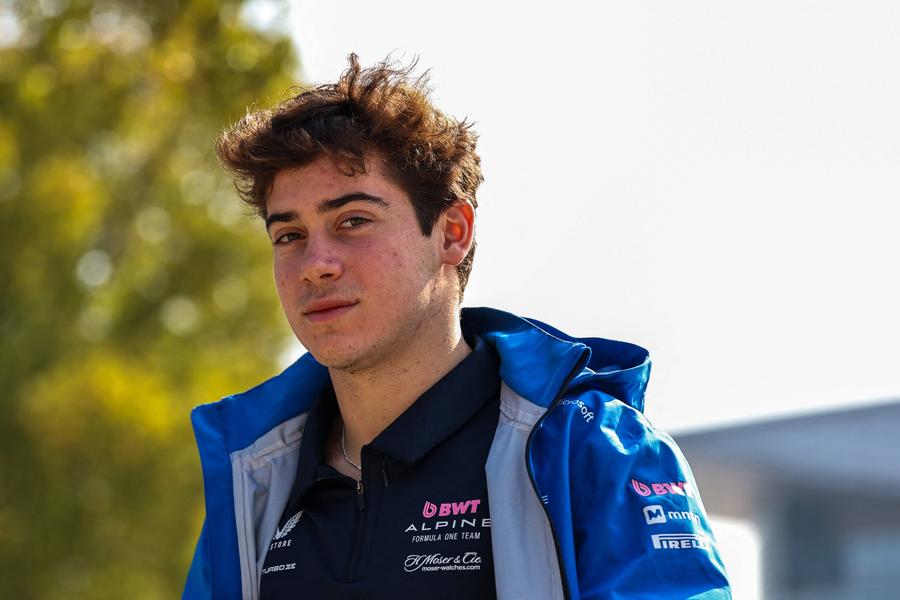 Franco Colapinto // FOTO: Imago 3 știri tari din Formula 1 » Ferrari pierde teren din cauza unei inexactități de 3 milimetri, ce plănuiește Pirelli + Schimbare la Alpine?