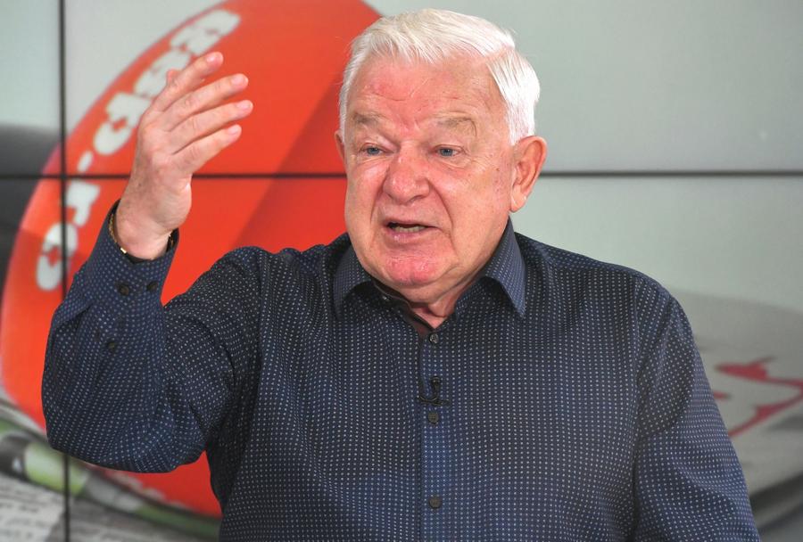 Sandu Boc A luat titlul în Bănie, dar nu o vede favorită pe Craiova la câștigarea campionatului: „99% acolo merge trofeul”