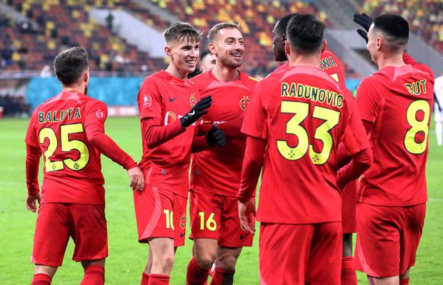 Două noutăți la FCSB, înaintea deplasării din Bănie: „Asta e cert”