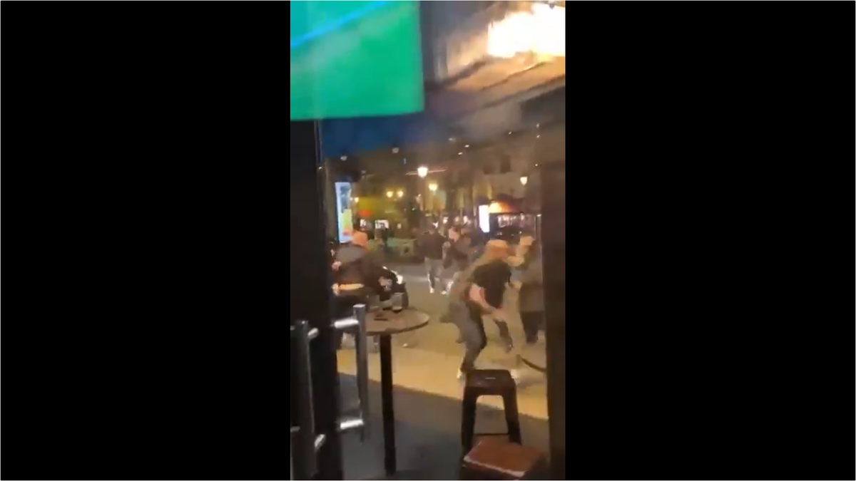 Scene violente înainte de sfertul din Champions League » Bătaie în stradă la Paris
