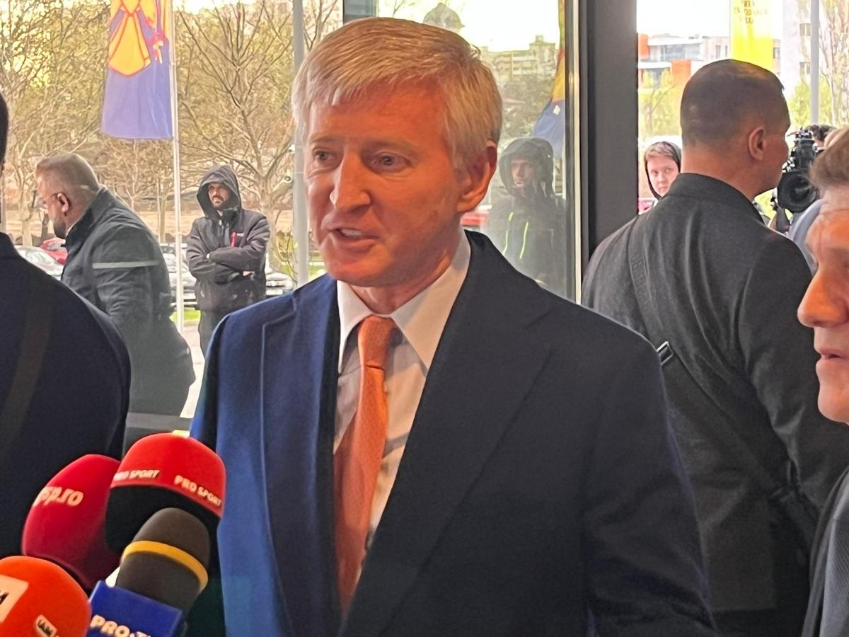 Unde s-a dus miliardarul Rinat Ahmetov, la câteva ore după priveghiul lui Mircea Lucescu » Premieră după 12 ani!