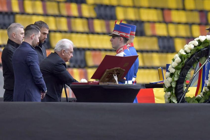 Edi și Anghel Iordănescu la priveghiul lui Mircea Lucescu - 9 aprilie 2026/ foto Cristi Preda (GSP)
