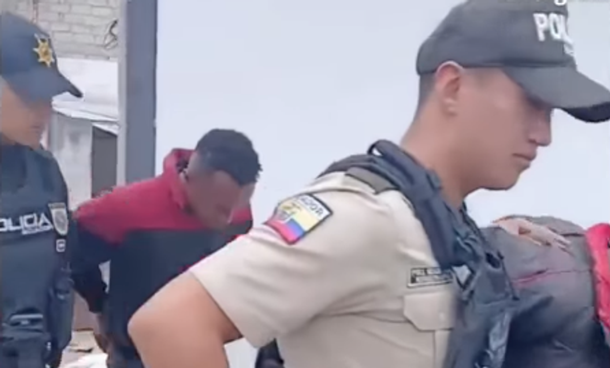 Fost internațional care a jucat la Mondial, arestat după un jaf armat! Scene haotice la reținere